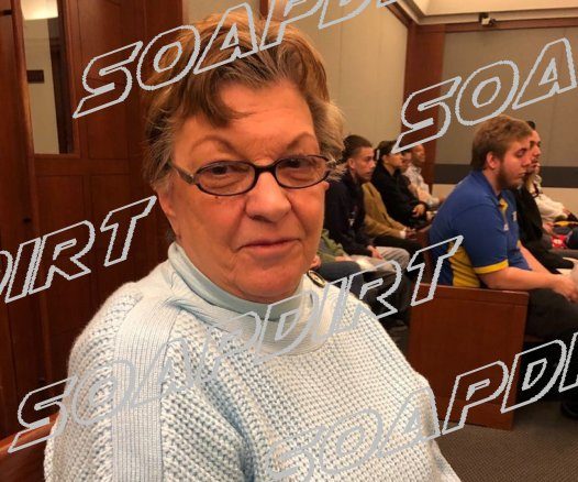 90 Day Fiance: Debbie Johnson - Larissa Christina