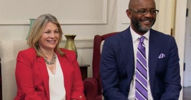 Married at First Sight: Dr Pepper Schwartz - Pastor Calvin Roberson