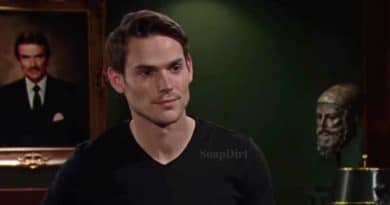 Young and the Restless: Adam Newman (Mark Grossman) - Victor Newman (Eric Braeden)