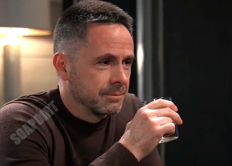 General Hospital Spoilers: Julian Jerome (William deVry)