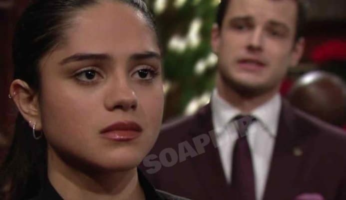 Young and the Restless: Kyle Abbott (Michael Mealor) - Lola Rosales (Sasha Calle)