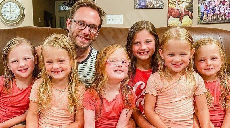 OutDaughtered: Adam Busby - Olivia Busby - Ava- Parker - Hazel - Riley