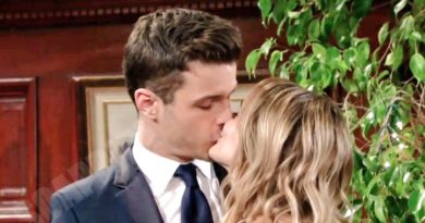 Young and the Restless: Kyle Abbott (Michael Mealor) - Summer Newman (Hunter King)