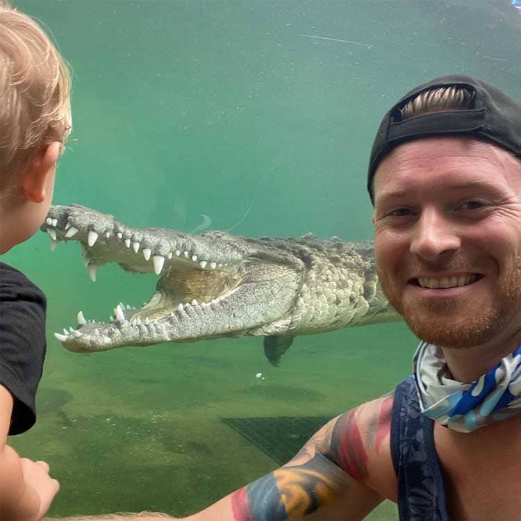 90 Day Fiance: Russ Mayfield - Axel Mayfield