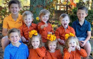 'Sweet Home Sextuplets': Courtney Waldrop Wears Out Her Kids? | Soap Dirt