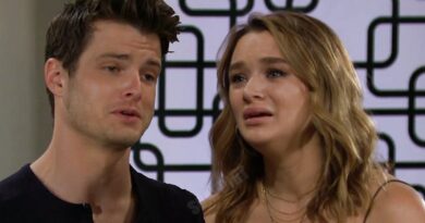 Young and the Restless Spoilers: Kyle Abbott (Michael Mealor) - Summer Newman (Hunter King)