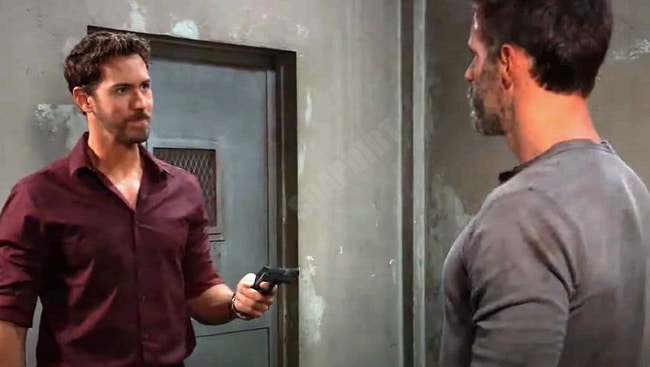 General Hospital: Peter August (Wes Ramsey) - Drew Cain (Cameron Mathison)