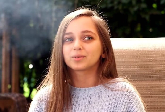 'I Am Shauna Rae': Meet the Woman in an Eight Year Old's Body | Soap Dirt