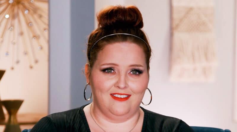 My Big Fat Fabulous Life: Ashley Baynes