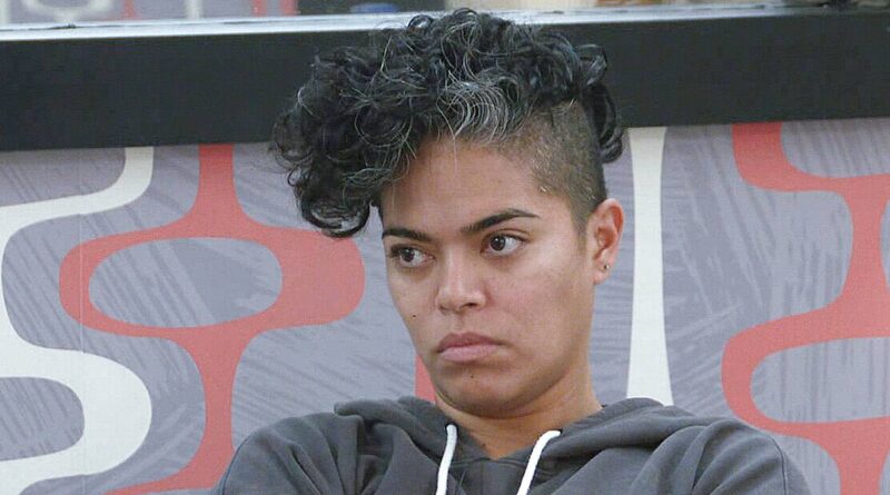 Big Brother: Nicole Layog
