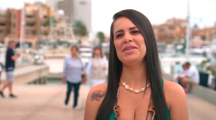 Seeking Sister Wife: Roberta Rodrigues