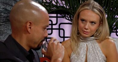 Young and the Restless: Abby Newman (Melissa Ordway) - Devon Hamilton (Bryton James)