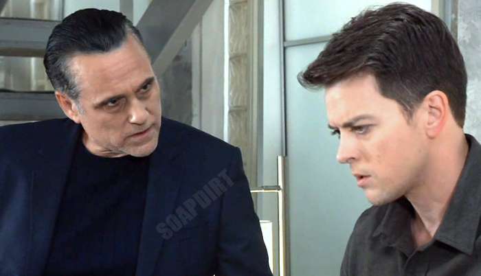 General Hospital: Michael Corinthos (Chad Duell) - Sonny Corinthos (Maurice Benard)