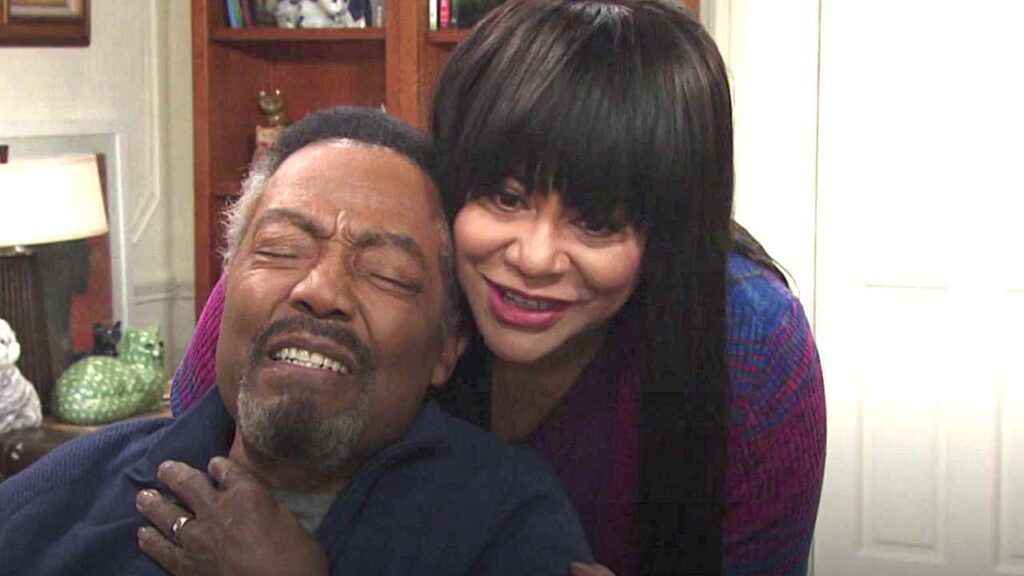 Days of our Lives Spoilers: Abe Carver (James Reynolds) - Nurse Whitley King (Kim Coles)