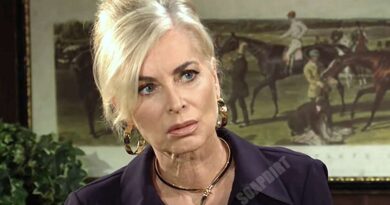 Young and the Restless Comings and Goings: Ashley Abbott (Eileen Davidson)