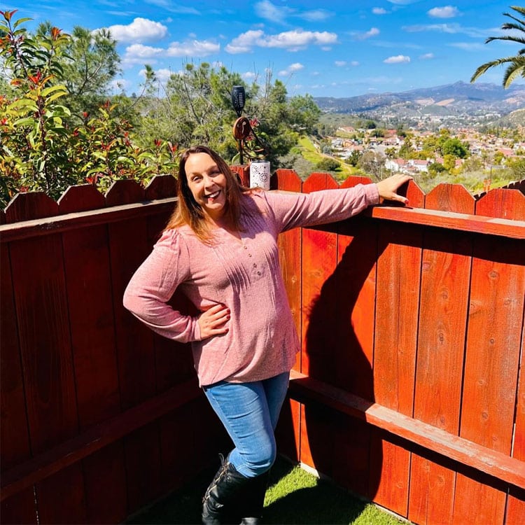 90 Day Fiance: Kim Menzies