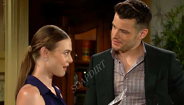  Claire Grace Newman (Hayley Erin) - Kyle Abbott (Michael Mealor)