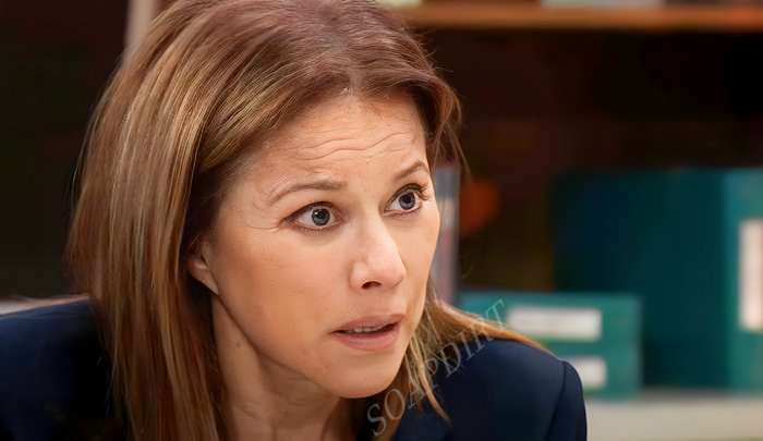 General Hospital Spoilers: Alexis Davis (Nancy Lee Grahn)