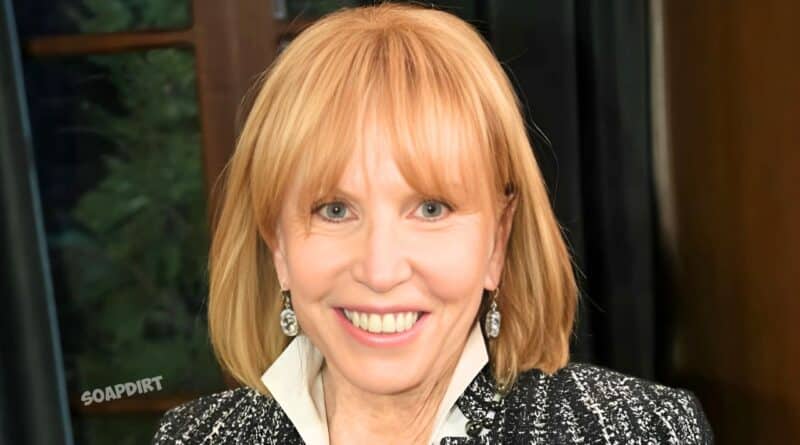 General Hospital: Monica Quartermaine (Leslie Charleson)